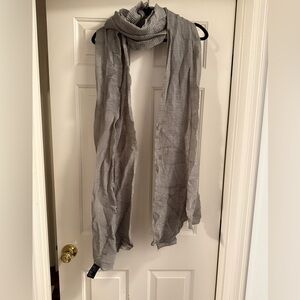 H&M Light Gray Striped/Textured Scarf